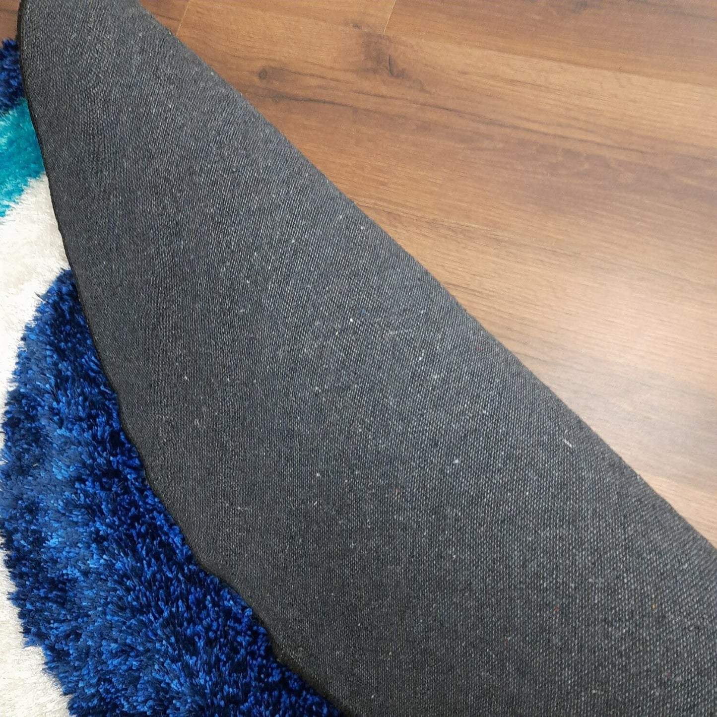 Multicolor Round Blue Shades Shag Carpet for Living Room.