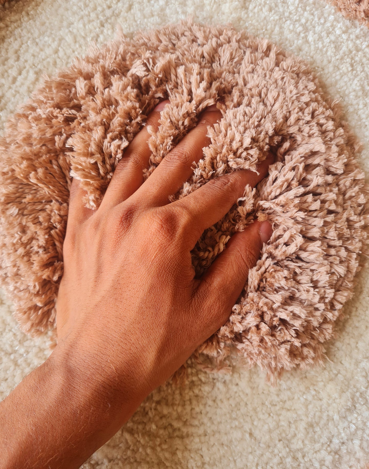 fluffy Round Carpet-Ivory & Beige