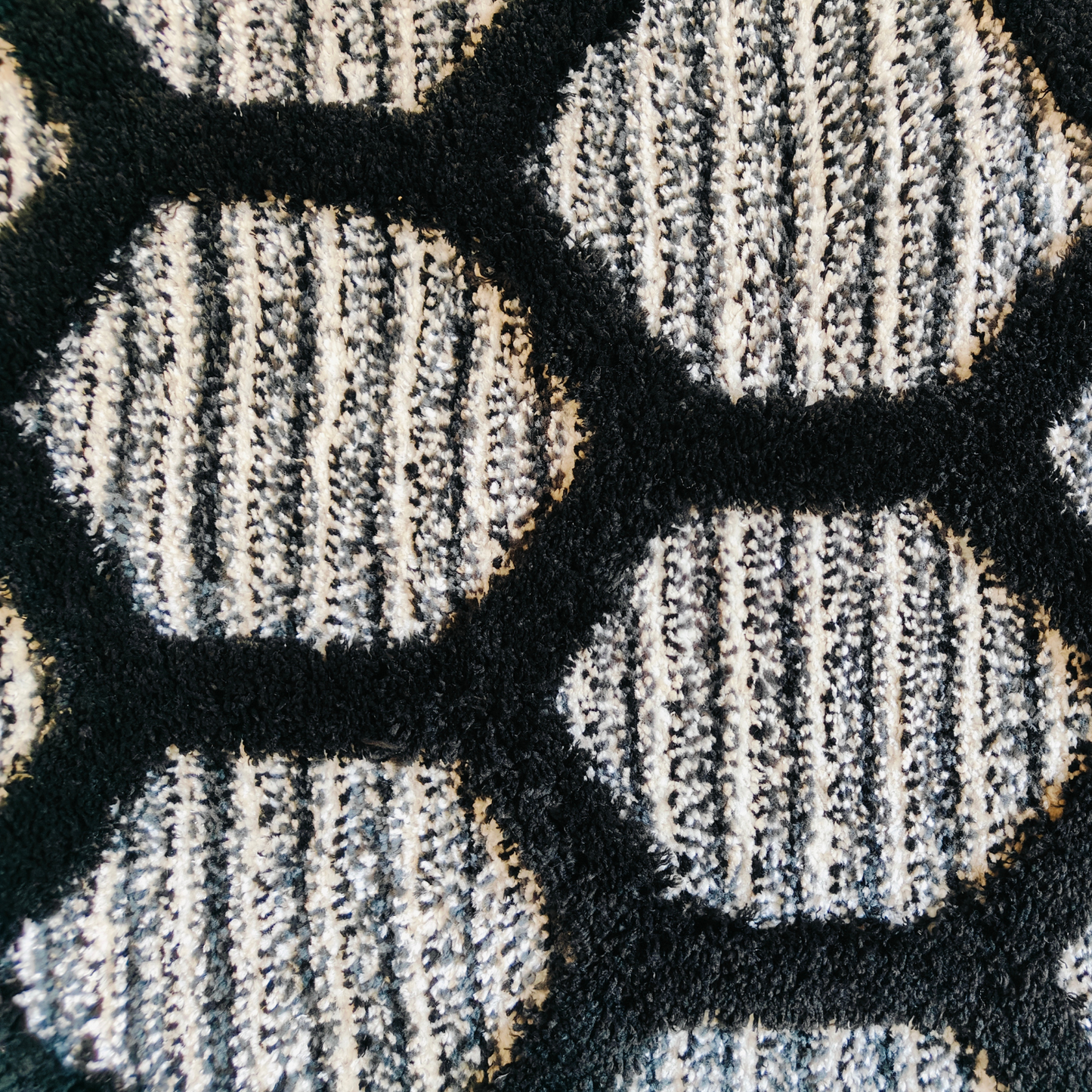 Multicolours Design Beautiful Premium soft Microfiber Bedside Runner Shaggy carpet.