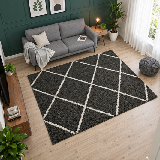 Black with Ivory Diamond Pattern Shaggy Rug – Hand-Tufted Microfiber Carpet – Soft Feel & Anti-Skid Backing