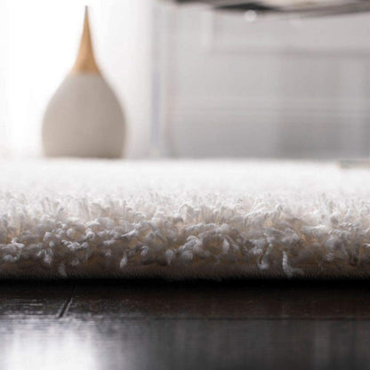 White Shaggy Rug for Living touch Extra Soft Microfiber Hand tufted Carpet