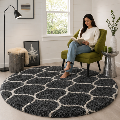 Luxury Hand-Tufted Diamond Shaggy Rug – Grey with Ivory – Soft Feel & Anti-Skid Rubber Backing