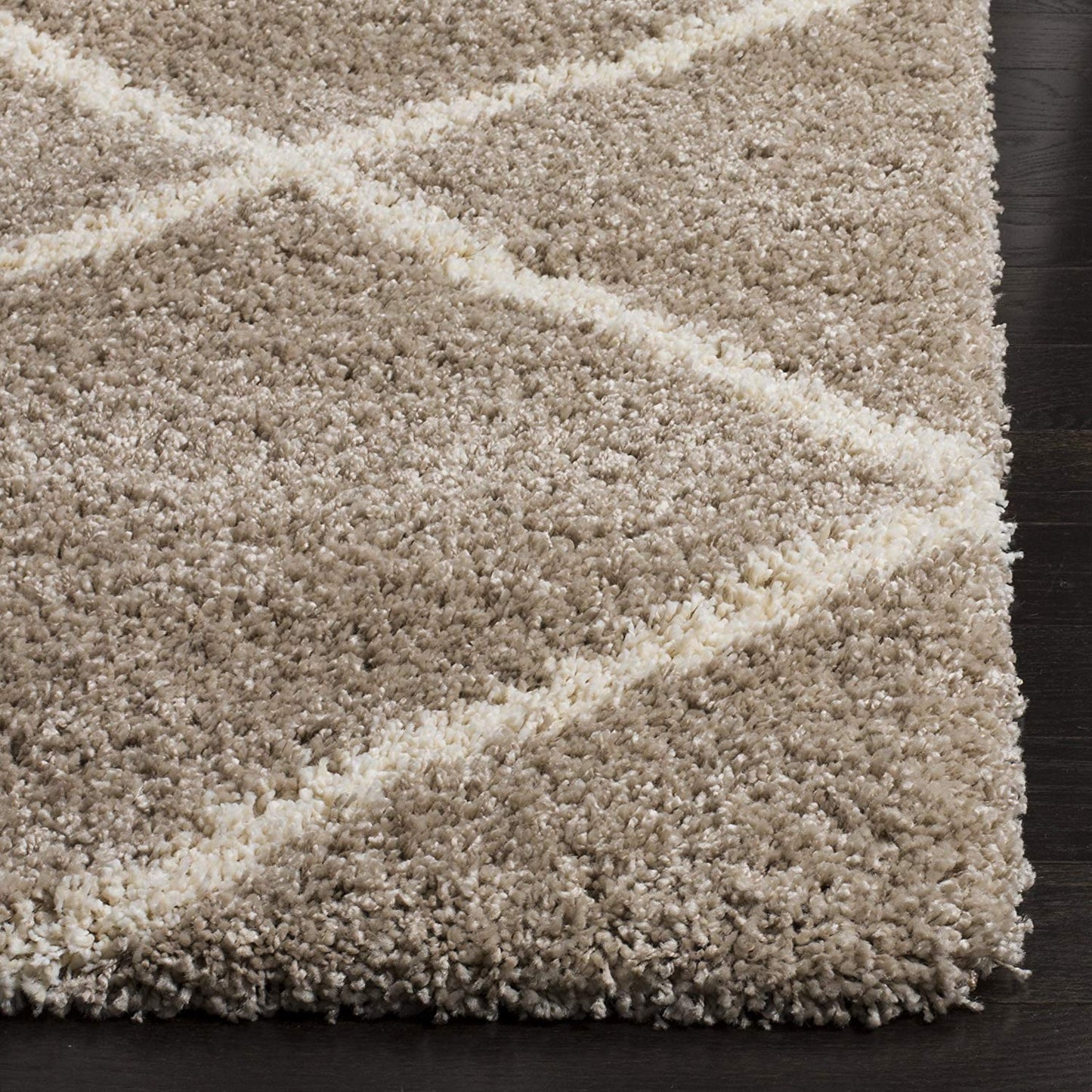 Kashyapa Rugs Collection - Diamond Shaggy Rug for Bedroom Ivory with Beige/ Microfiber Hand tufted Carpet