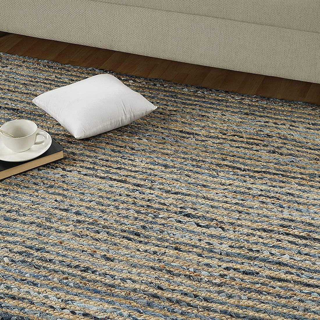 Kashyaparugs hand-braided natural jute and denim area rug – high-tenacity, multi-tonal weave, eco-friendly
