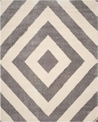 Fluffy Micro Moroccan Diamond Carpet In Cream And Grey.