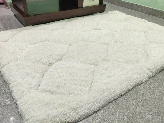 Moroccon Design Ivory Colour 1.7 Inch Pyle Height Soft & Fluffy Luxury Carpet.