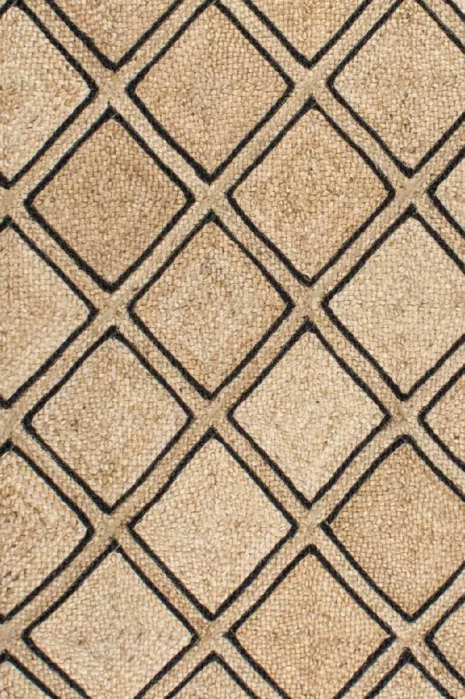 Braided Natural black geometric jute hand-woven Area Rug.