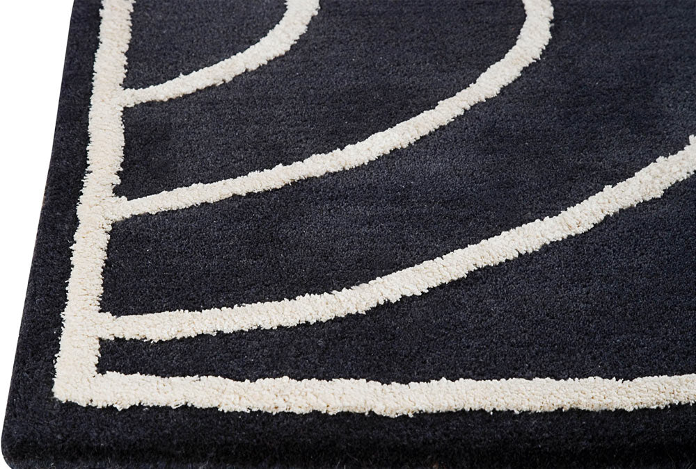 Black & White Fresh From Loom Microfiber Soft Luxury Living Area Rug.