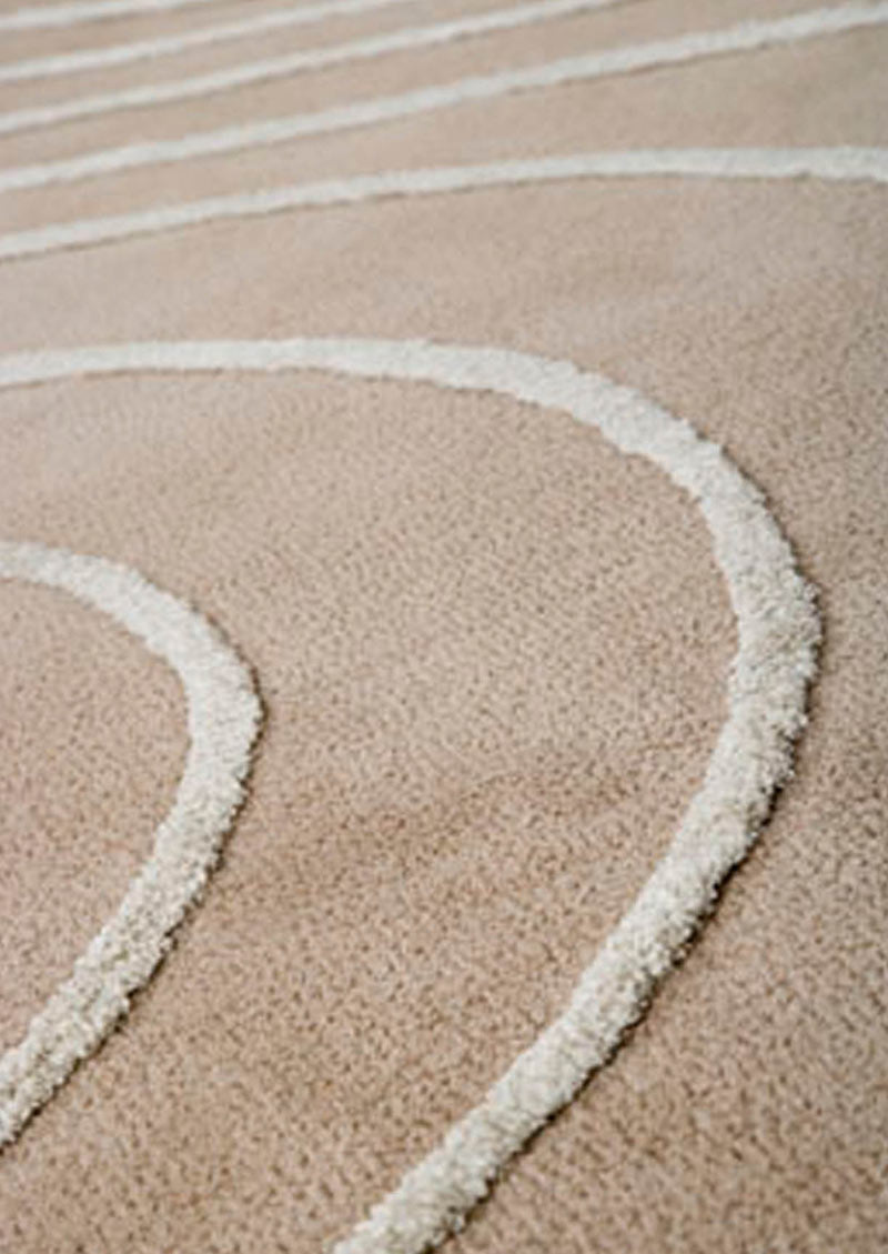 Skin Beige With White Premium Soft Microfiber Shaggy Carpet.