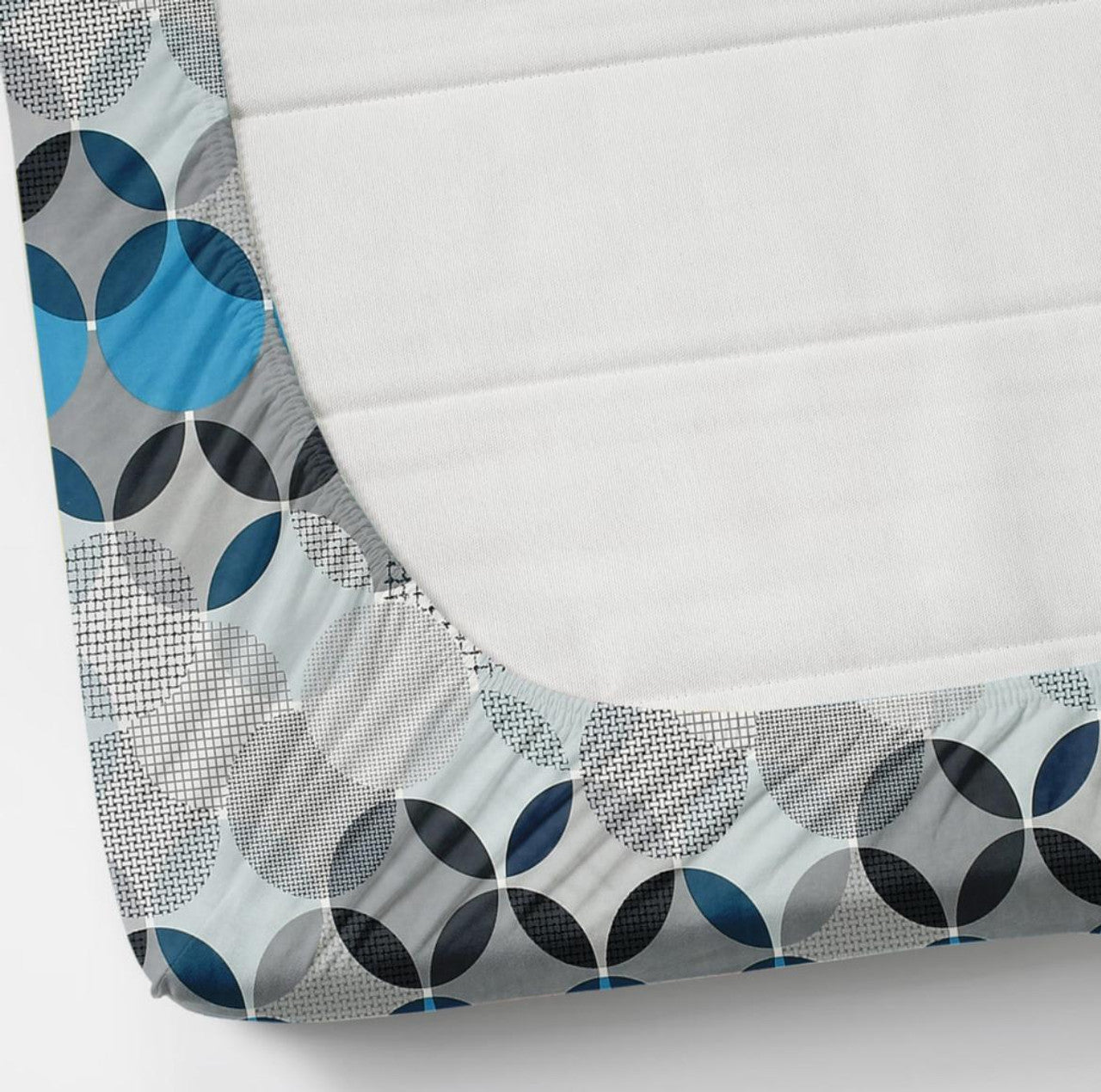 Kashyapa Rugs Microfiber Queen Striped Fitted (Elastic) Bedsheet  (Pack of 1 Bedsheet + 2 Pillow Covers, white blue, cotton bedsheet)