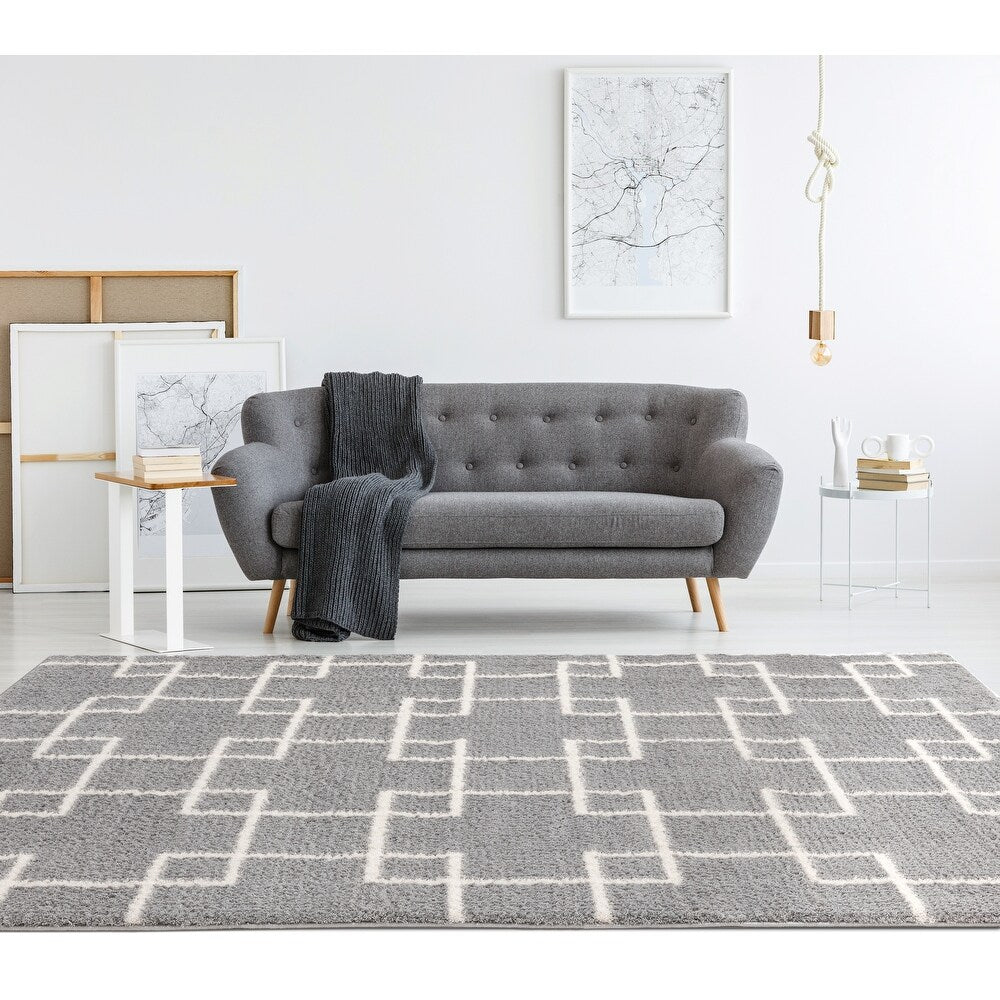 Grey Super Soft Microfiber Silk Touch Shaggy Luxury Rug.
