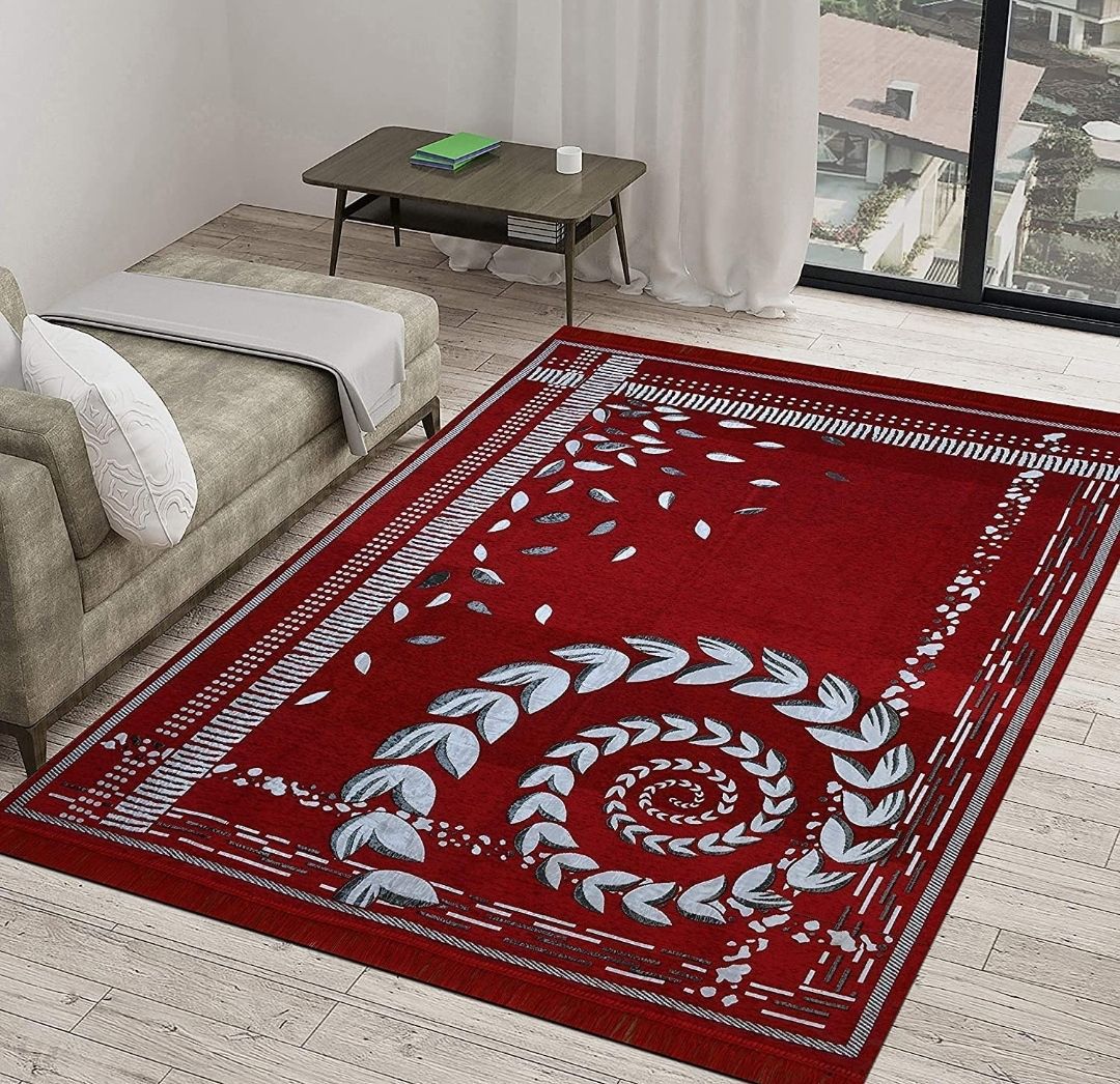 Luxury Maroon Leaf Pattern Rug with Anti-Skid Backing