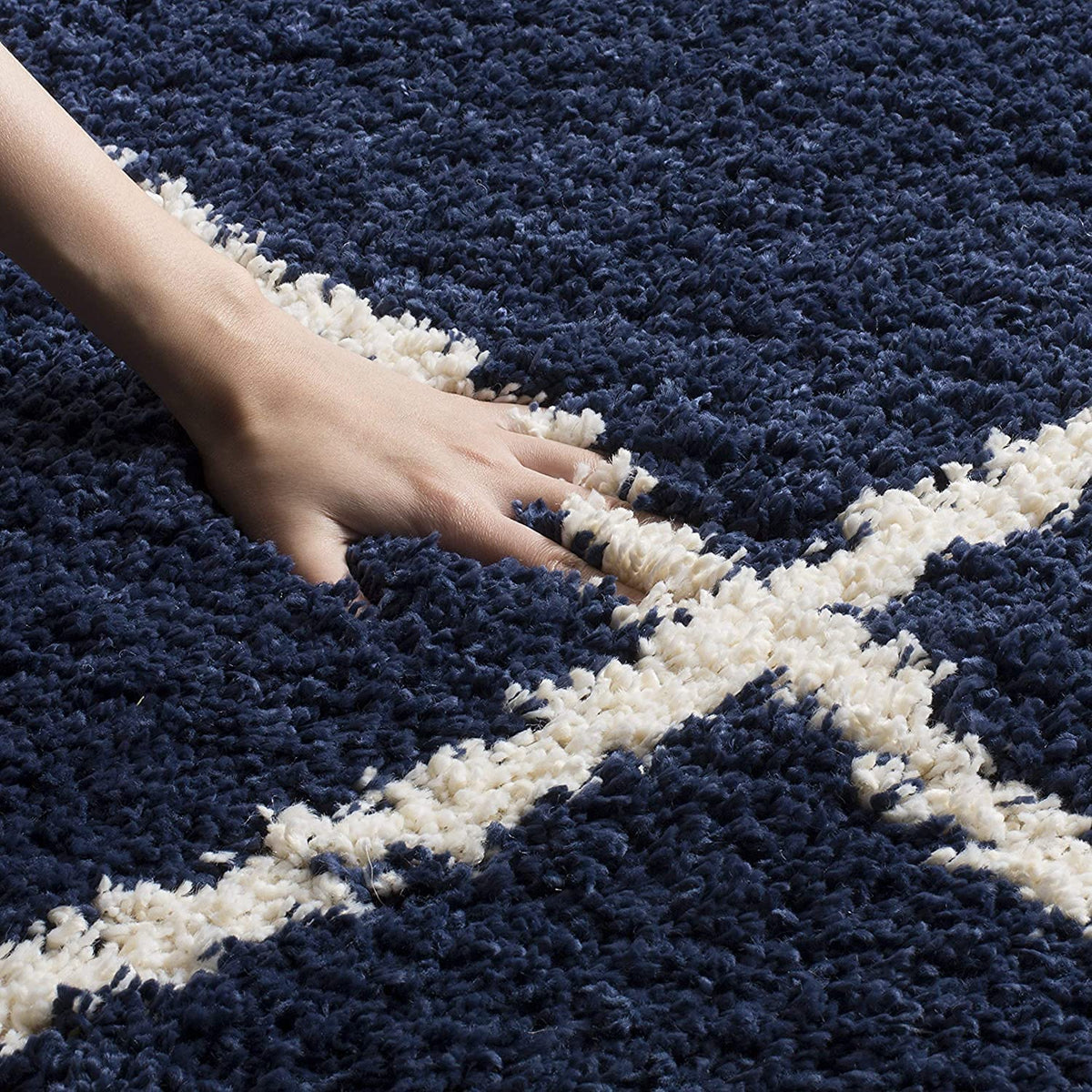Blue & Ivory  Diamond Carpet – Soft Microfiber with Anti-Skid Backing