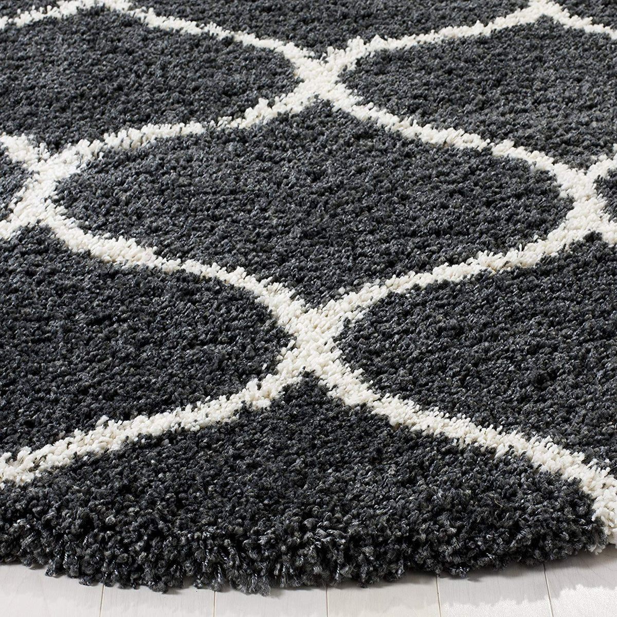 Luxury Hand-Tufted Diamond  Round Shaggy Rug – Grey with Ivory – Soft Feel & Anti-Skid Backing